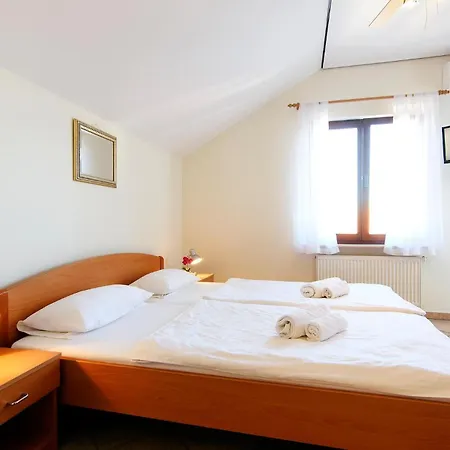 Apartmán Cozy In With Wifi Jezera