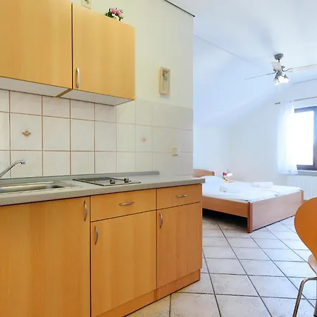 Cozy In With Wifi Apartmán Jezera