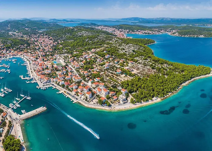 Cozy In With Wifi Appartement Jezera